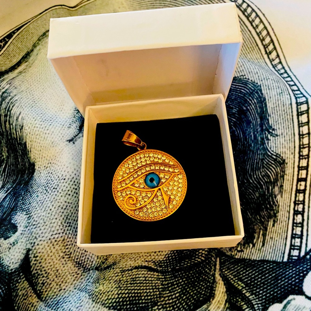 THE EYE OF THE HORUS PENDANT, PROTECTION AGAINST EVIL SYMBOLIZES  POWER OF LIGHT